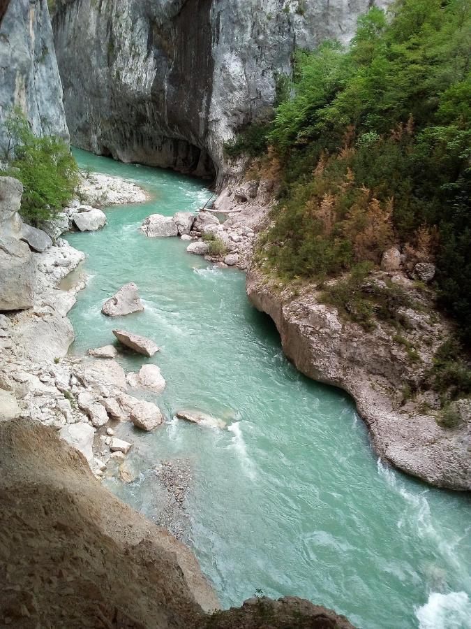 Campasun Camping De L'Aigle إيغوينيس المظهر الخارجي الصورة